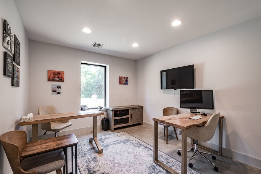 12726 Moon Rd, Willis, TX à louer - Photo intérieure – Image 3 sur 44