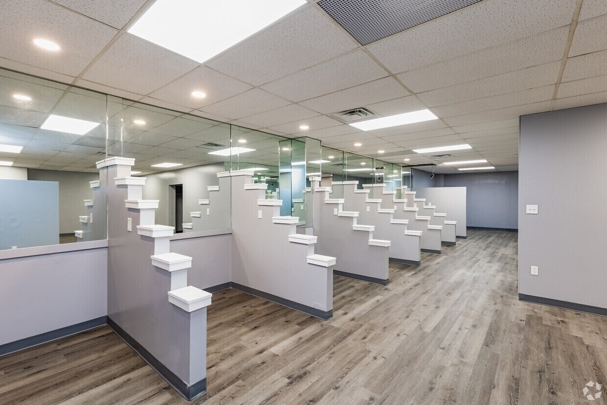 351-355 5th Ave, Pittsburgh, PA à louer Photo intérieure– Image 1 sur 5