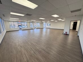 50101 Governors Dr, Chapel Hill, NC à louer Photo intérieure– Image 1 sur 5