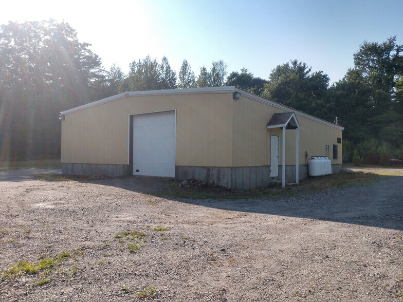 7 Foundry Pl, Franklin, NH à louer - Photo de l’immeuble – Image 2 sur 24