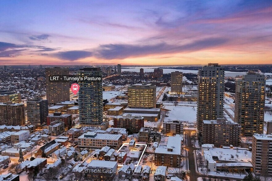 140 Hinchey Av, Ottawa, ON à vendre - Photo de l’immeuble – Image 2 sur 3