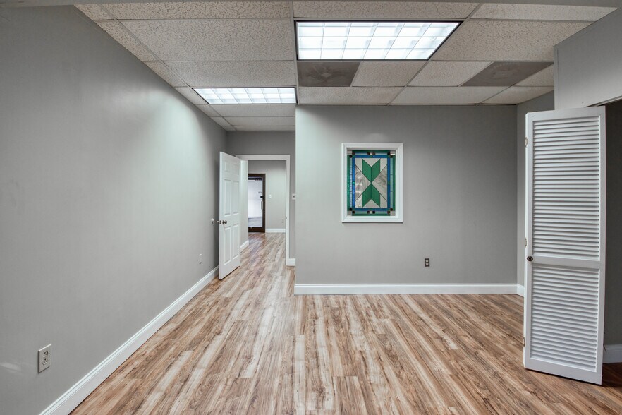 5200 Park Rd, Charlotte, NC à louer - Photo intérieure – Image 2 sur 8