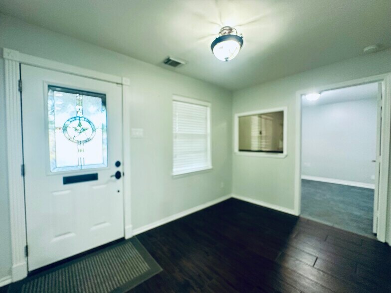 2201 Center St, Deer Park, TX à vendre - Photo de l’immeuble – Image 3 sur 7