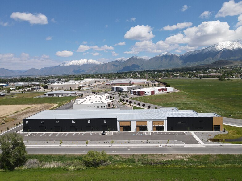 292 S American Way, Payson, UT à louer - Photo de l’immeuble – Image 3 sur 5