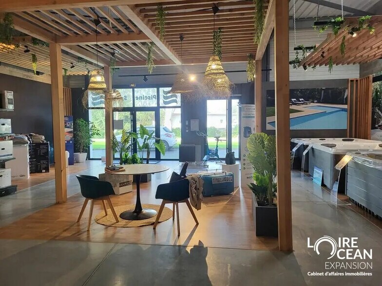Local commercial dans Saint-Brevin-les-Pins à louer - Photo de l’immeuble – Image 3 sur 7