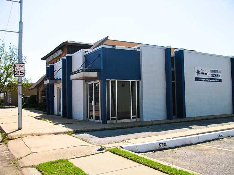 1010 SW C Ave, Lawton, OK à louer - Photo de l’immeuble – Image 2 sur 3