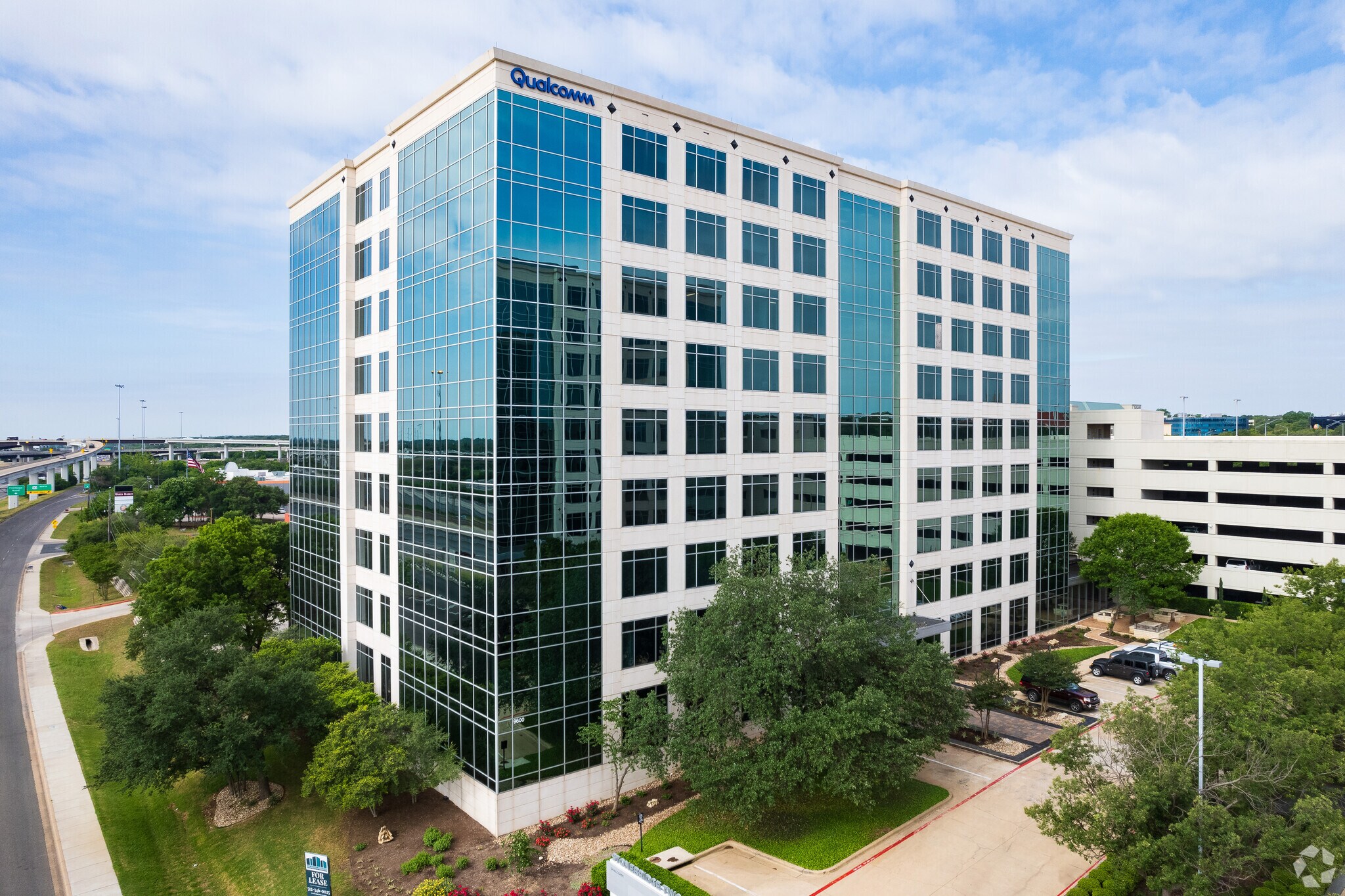 9600 N Mopac Expy, Austin, TX à louer Photo de l’immeuble– Image 1 sur 23