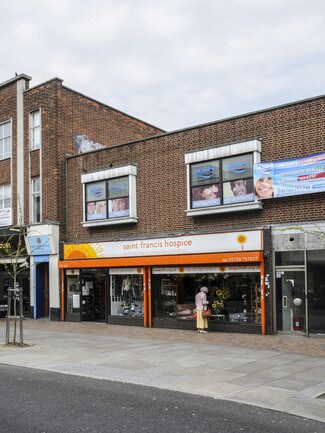 Plus de détails pour 119-129 South St, Romford - Bureau à louer