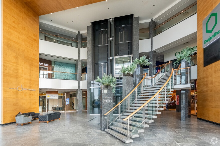 2820 Boul Laurier, Québec, QC à louer - Photo de l’immeuble – Image 3 sur 19