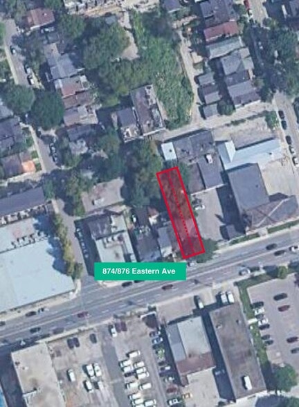 874-880 Eastern Ave & 80 Knox Ave, Toronto, ON à vendre - Aérien – Image 3 sur 5