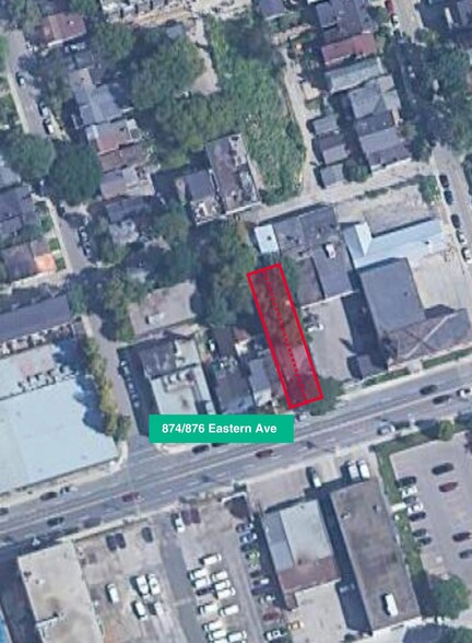 874 Eastern Av, Toronto, ON à vendre - Aérien – Image 3 sur 4