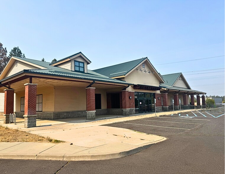 10505 N Newport Hwy, Spokane, WA à vendre - Photo de l’immeuble – Image 1 sur 26