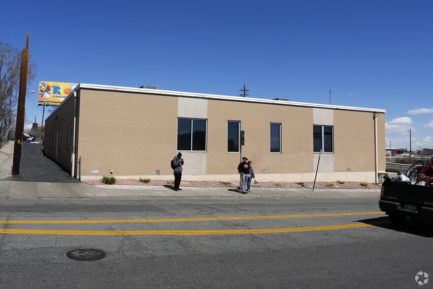 1405 Federal Blvd, Denver, CO à vendre - Photo de l’immeuble – Image 2 sur 2