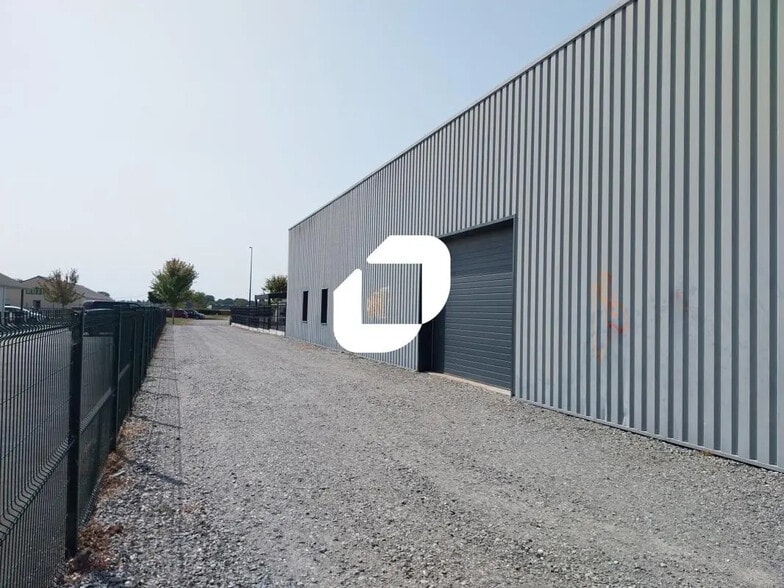 Rue D'Anjou, Nort-sur-Erdre à vendre - Photo de l’immeuble – Image 1 sur 12