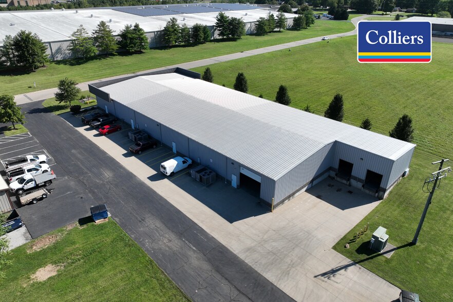 707 Enterprise Dr, Harrison, OH à louer - Photo de l’immeuble – Image 2 sur 8