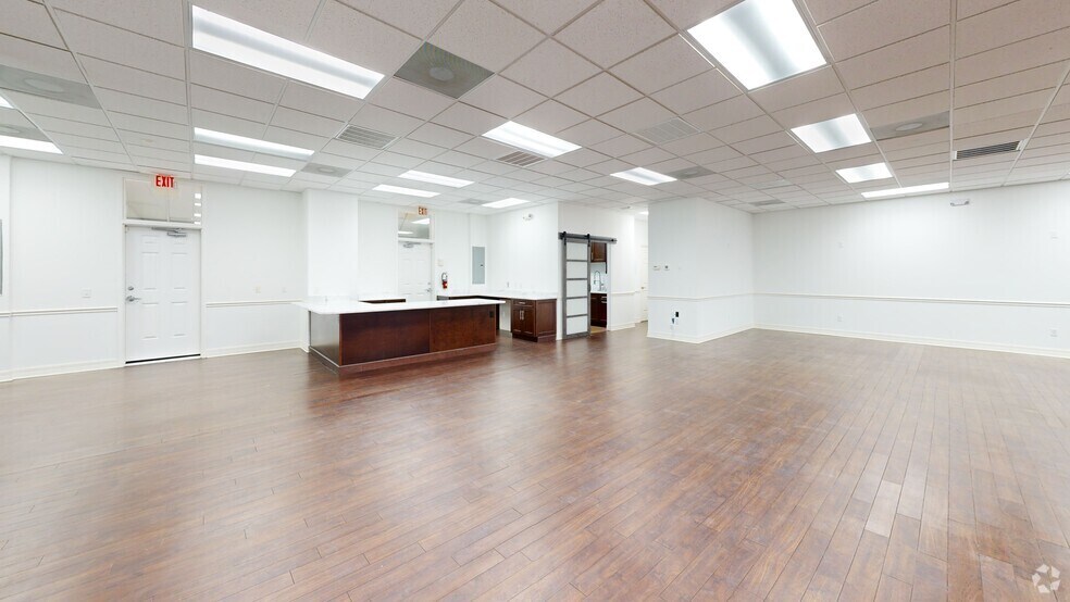 8991 Daniels Center Dr, Fort Myers, FL à vendre - Numérisation 3D Matterport – Image 2 sur 16