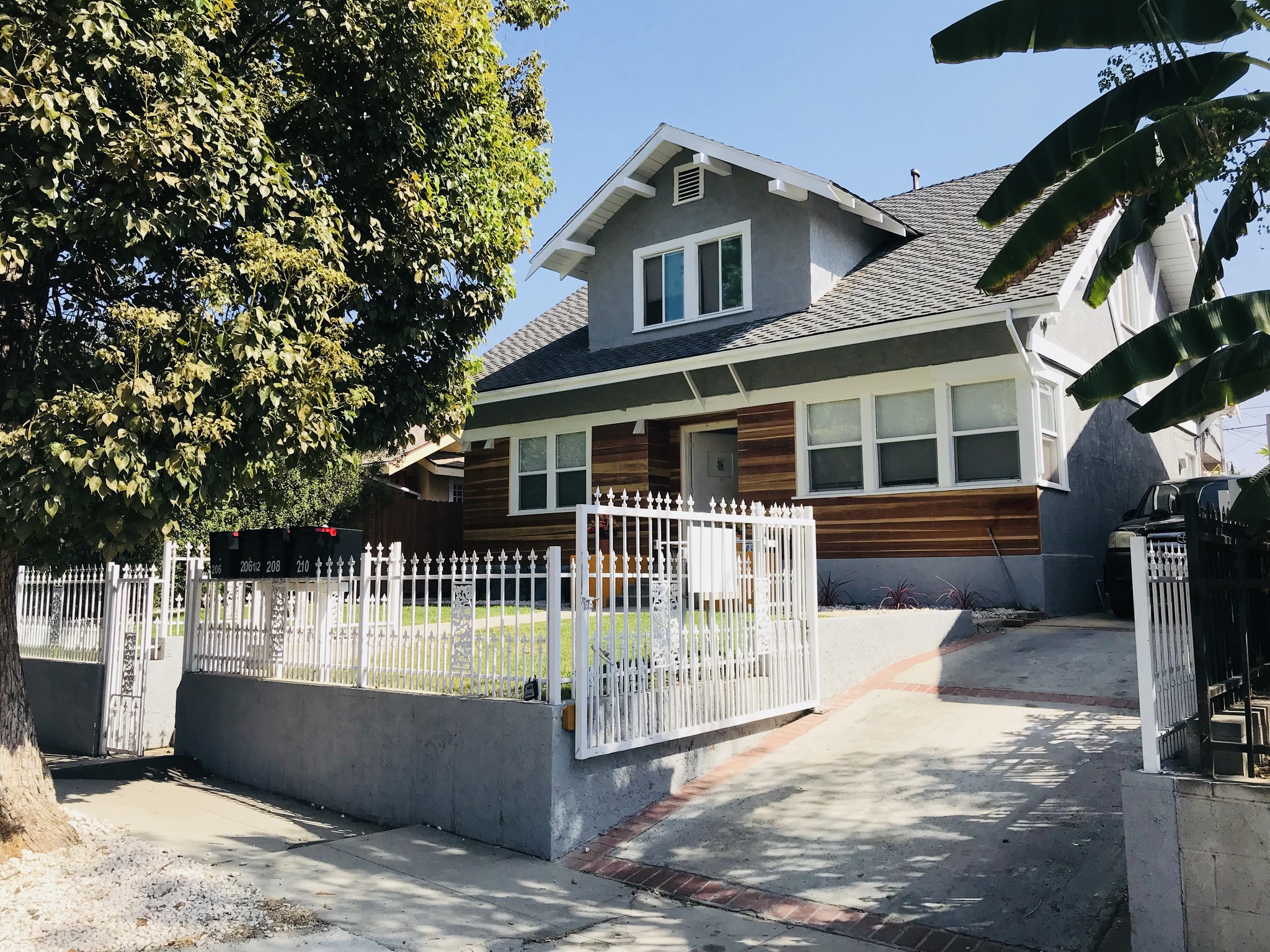 208 N Coronado St, Los Angeles, CA à vendre Photo principale– Image 1 sur 29