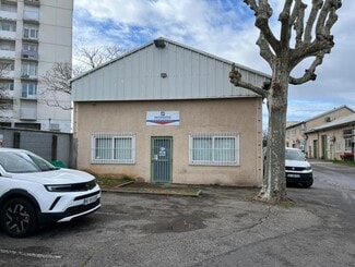 Plus de détails pour 101 Boulevard Irène Joliot Curie, Vénissieux - Local d'activités à louer