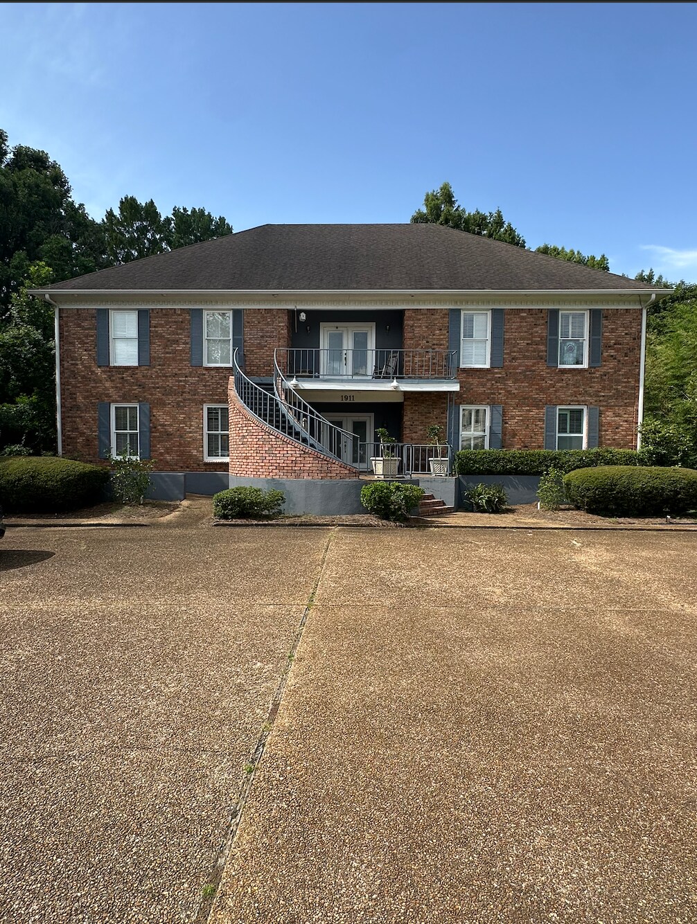 1911 Dunbarton Dr, Jackson, MS à vendre Photo de l’immeuble– Image 1 sur 19