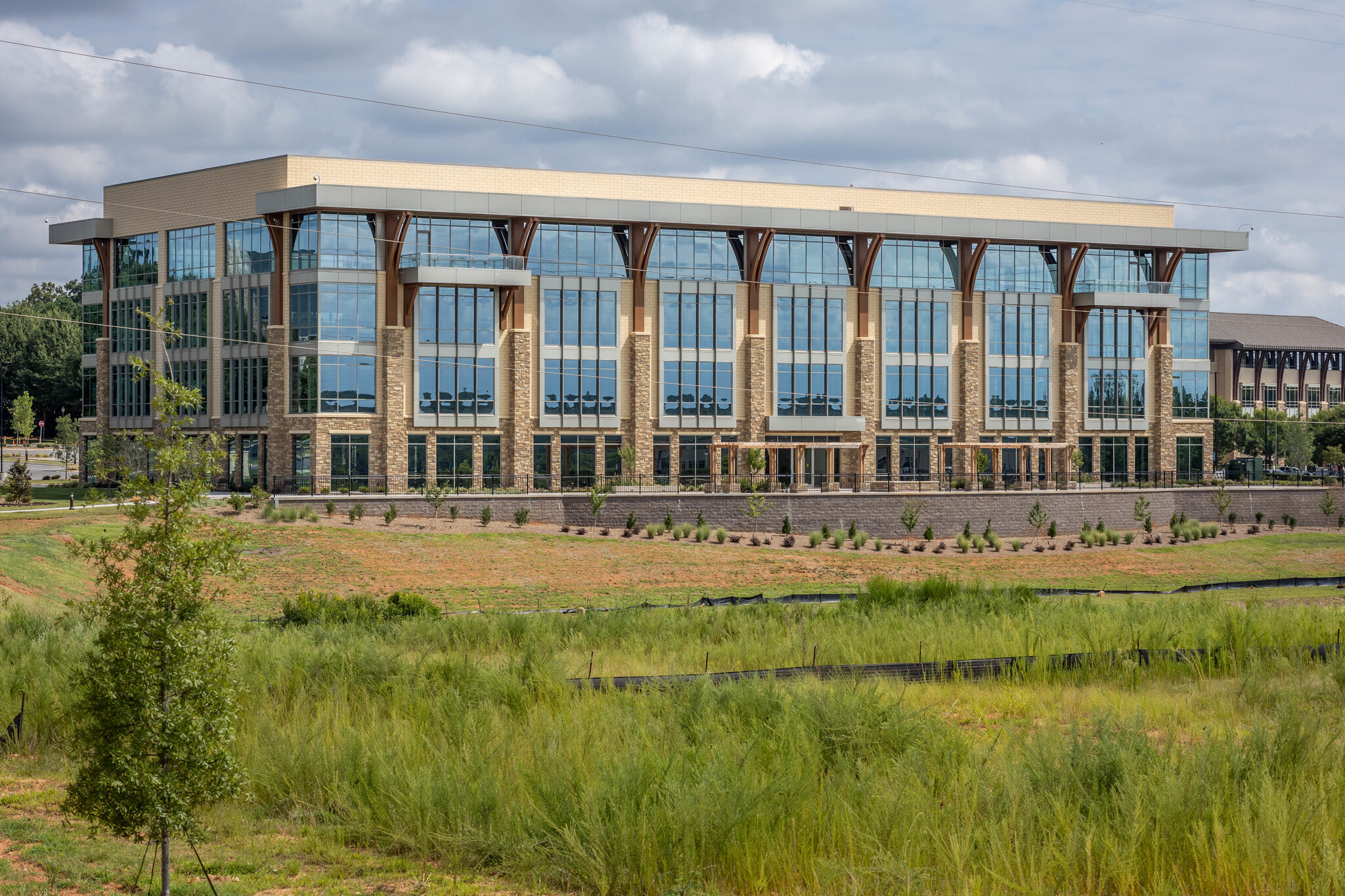 1000 Corporate Center Way, Indian Land, SC à louer Photo de l’immeuble– Image 1 sur 5