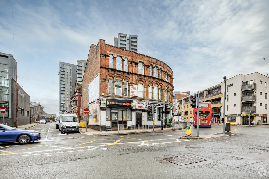 187-189 Chapel St, Salford à louer - Photo de l’immeuble – Image 3 sur 14