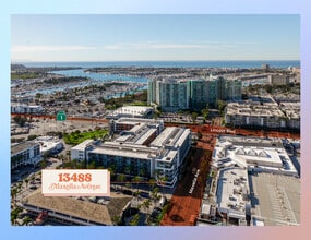 13488 Maxella Ave, Marina del Rey, CA à louer Photo de l’immeuble– Image 2 sur 9