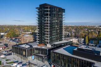 Plus de détails pour 14101 West Block Dr NW, Edmonton, AB - Logement à vendre