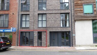 Plus de détails pour 17-19 Umberston St, Londres - Local commercial à louer