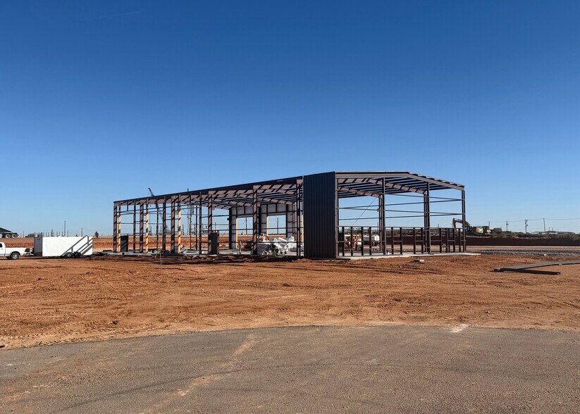 5116 County Road 131, Midland, TX à louer - Photo de l’immeuble – Image 2 sur 17