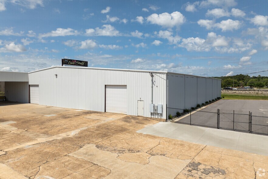 3451 Georgia Pacific Ave, Mobile, AL à louer - Photo de l’immeuble – Image 3 sur 14