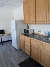 4701 Patrick Henry Dr, Santa Clara, CA à louer Photo intérieure– Image 2 sur 7