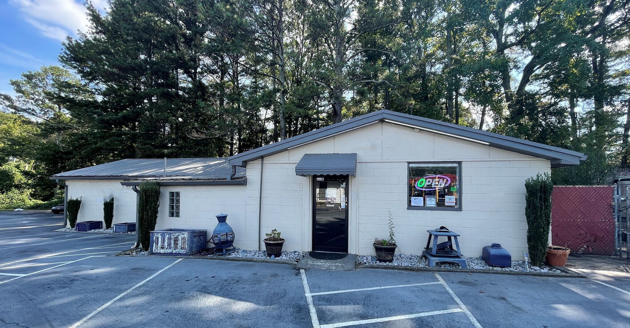 4051-4055 Lawrenceville Hwy, Tucker, GA à vendre Photo principale– Image 1 sur 9