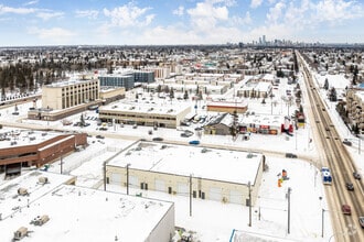 10008-10022 167 St NW, Edmonton, AB - Vue aérienne  vue de carte