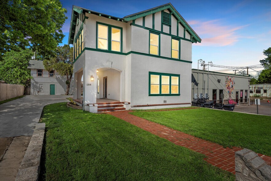 1314 N 15th St, Waco, TX à vendre - Photo de l’immeuble – Image 2 sur 46