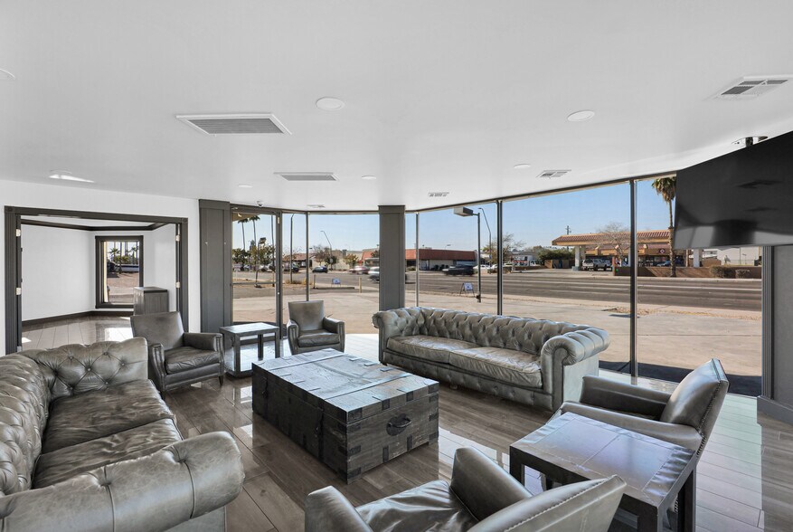 925 N Scottsdale Rd, Scottsdale, AZ à vendre - Photo de l’immeuble – Image 2 sur 13
