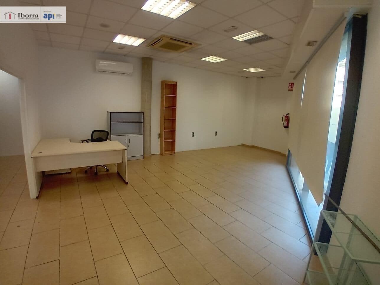 Local commercial dans Tordera, Barcelona à louer Photo intérieure– Image 1 sur 9