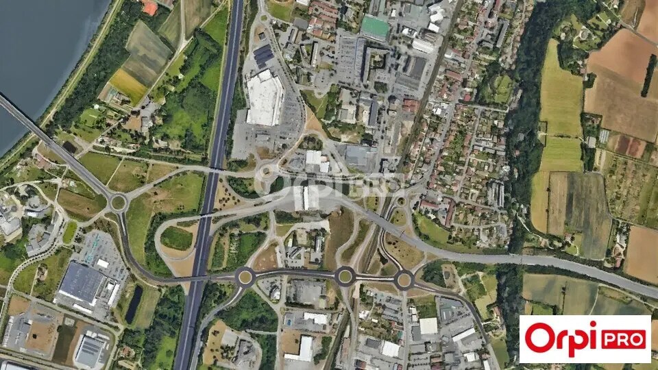 Local d'activités dans Valence à vendre - Photo de l’immeuble – Image 3 sur 3