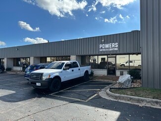 Plus de détails pour 3040-3058 E Elm St, Springfield, MO - Local d'activités, Industriel/Logistique à louer