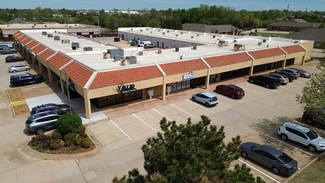 Plus de détails pour 1700-1738 S Kelly Ave, Edmond, OK - Local commercial à louer