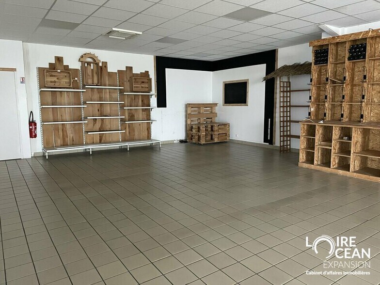 Local commercial dans Vallet à louer - Photo intérieure – Image 2 sur 8
