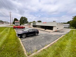 Plus de détails pour 810 Ohio Pike, Withamsville, OH - Bureau/Local commercial à louer