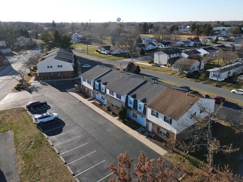 420 Smyrna Clayton Blvd, Smyrna, DE à vendre - Photo de l’immeuble – Image 1 sur 17