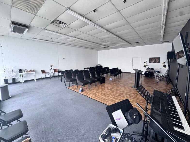 3001-3061 S Sheridan Rd, Tulsa, OK à louer - Photo de l’immeuble – Image 3 sur 9