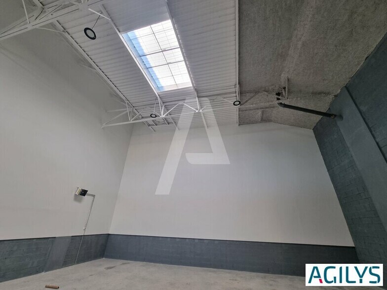 269 Rue Du Maréchal Juin, Vaux-le-Pénil à louer - Photo intérieure – Image 3 sur 15