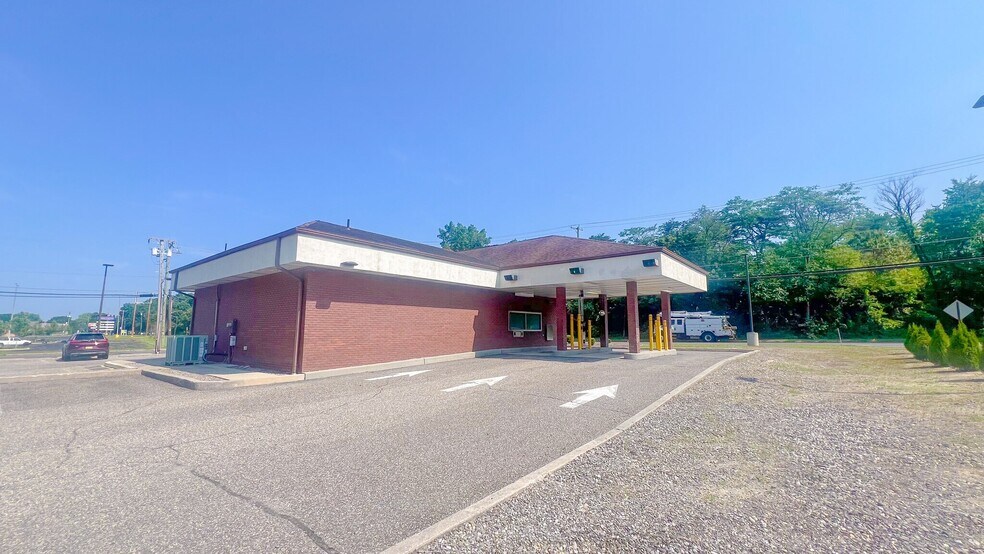 340 S White Horse Pike, Berlin, NJ à louer - Photo de l’immeuble – Image 2 sur 8