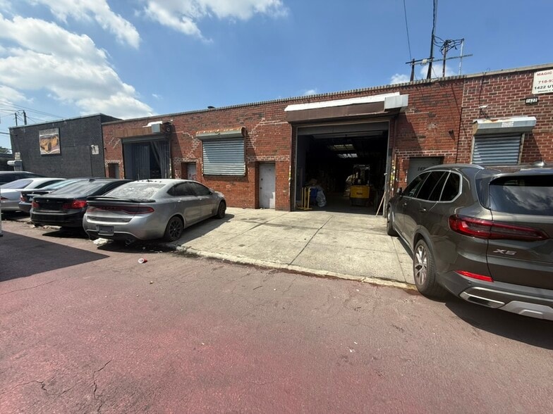 1424-1430 Utica Ave, Brooklyn, NY à vendre - Photo de l’immeuble – Image 1 sur 10