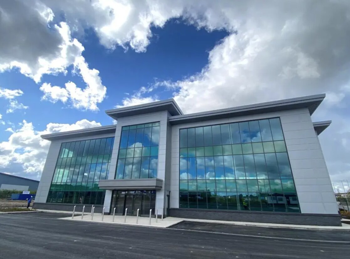 Buckshaw Parkway 1, Chorley à louer Photo de l’immeuble– Image 1 sur 4