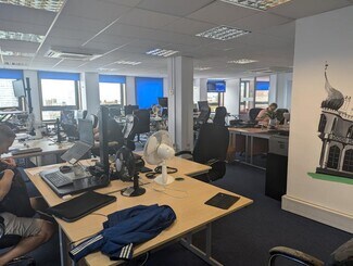 Plus de détails pour 1-2 Queen Sq, Brighton - Bureau, Local commercial à louer