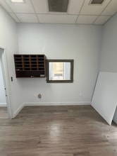 418 E Madison St, Tampa, FL à louer Photo intérieure– Image 2 sur 17