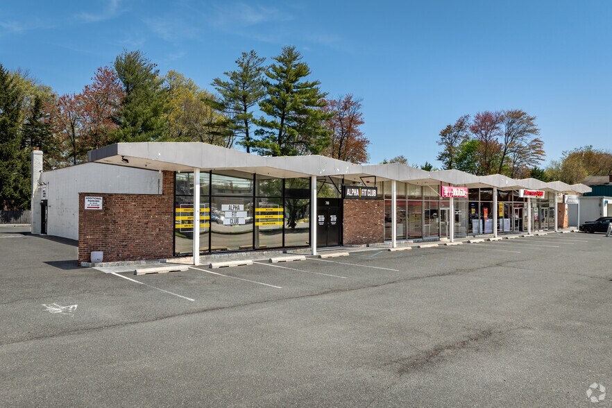 688-700 Morris Tpke, Short Hills, NJ à louer - Photo de l’immeuble – Image 2 sur 6